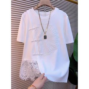 เสื้อสตรี, เทรนด์จีนฤดูร้อน, การออกแบบการเย็บปะติดปะต่อกันลูกไม้, การออกแบบเฉพาะ, สไตล์จีนใหม่, ทรงหลวม, คอกลม, เสื้อยืดแขนสั้น