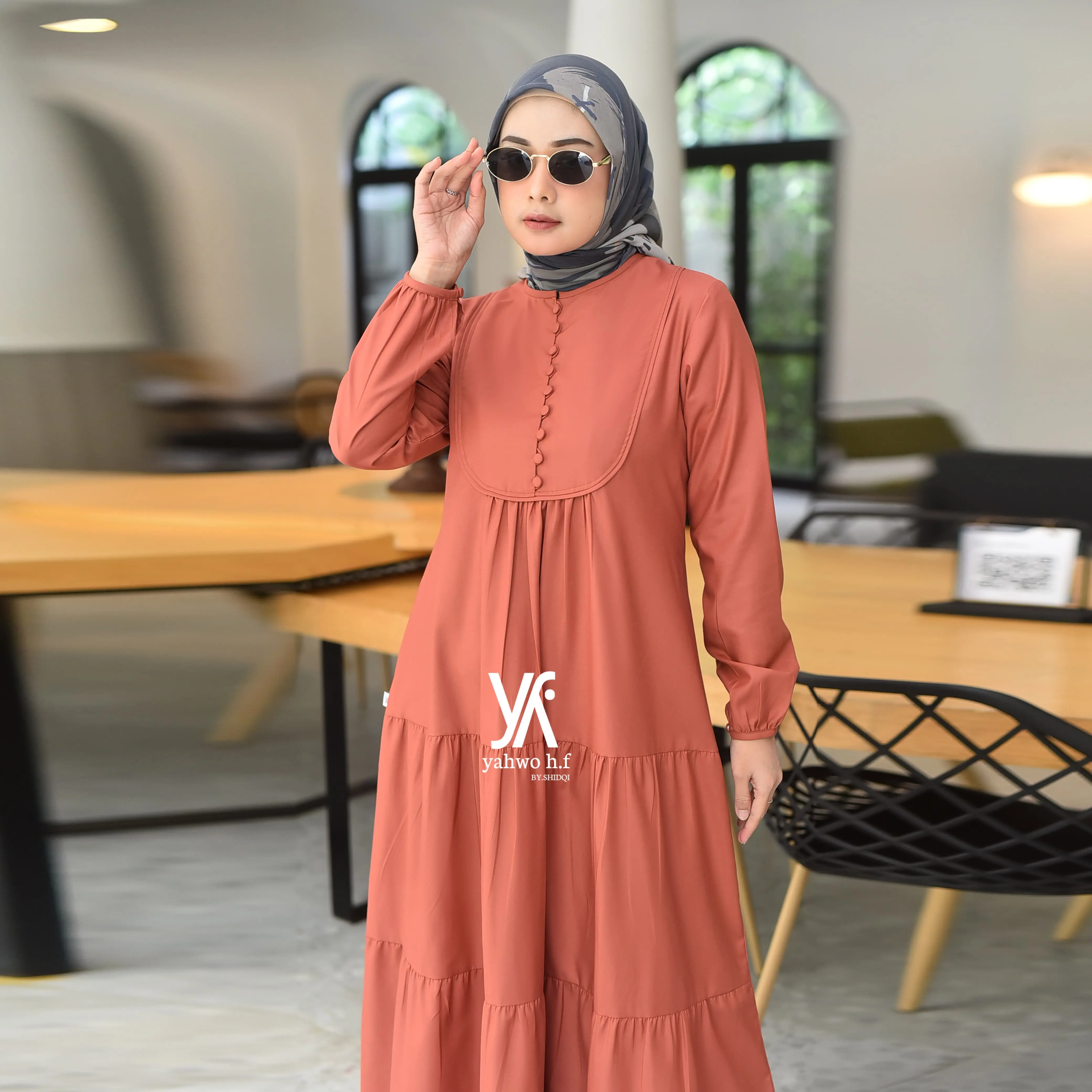 Yahwo hijab by shidqi-Gamis Susun Premium Terlaris-Lebaran-Maxi Dress Simple Cantik Terbaru-Toyobo-Busuy-Muslim Wanita Dewasa Remaja-Pesta-Kondangan-Mewah-Syari gamis  exclusive Kancing. Kain Katun Nyaman.