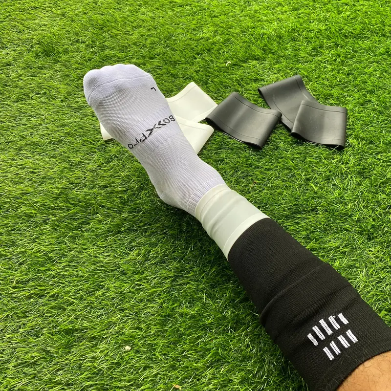 Sock Tape - Silikon Shin Guard - Legband - Penyambung Kaos Kaki Pendek Dengan Sambung Olahraga Sepakbola Futsal 4