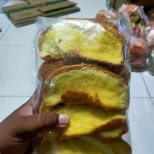 pinggiran roti sisir manis satu pack isi 11 slice