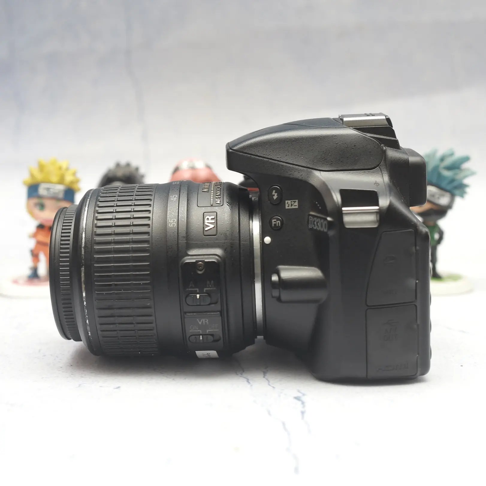 Kamera D3100 Lensa Kit 18-55mm F3.5 DSLR - VG