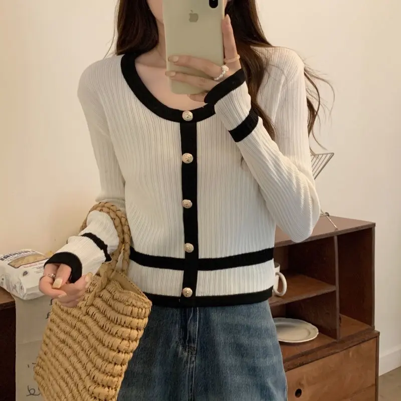 ￼[ YENLIKA ] - MAILY Knit | Long Sleeve Top | Atasan Lengan Panjang Korea Long Sleeve | Baju Rajut Knit Premium O-Neck Hitam Putih Apricot Garis Polos Knitwear Wanita Cardigan Crop Sweater Basic 6