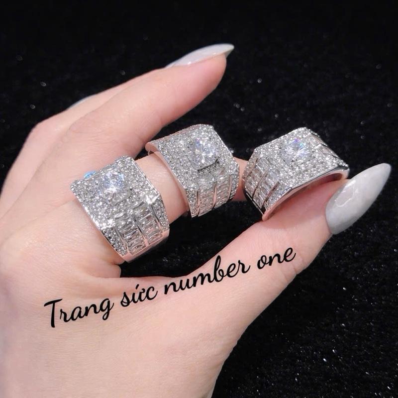 Nhẫn Đính Đá Vuông xi trắng sáng bóng
