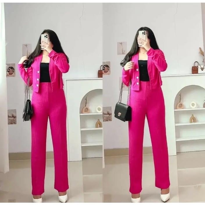 One Set Casey Knit And Pants Murah Berkualitas Setelan Wanita Kekinian Setelan Wanita Terlaris One Set Wanita Kekinian Knit Rib Terbaru Setelan Knit Wanita Setelan Wanita Korean Style One Set Knit Onset Knit Premium 1