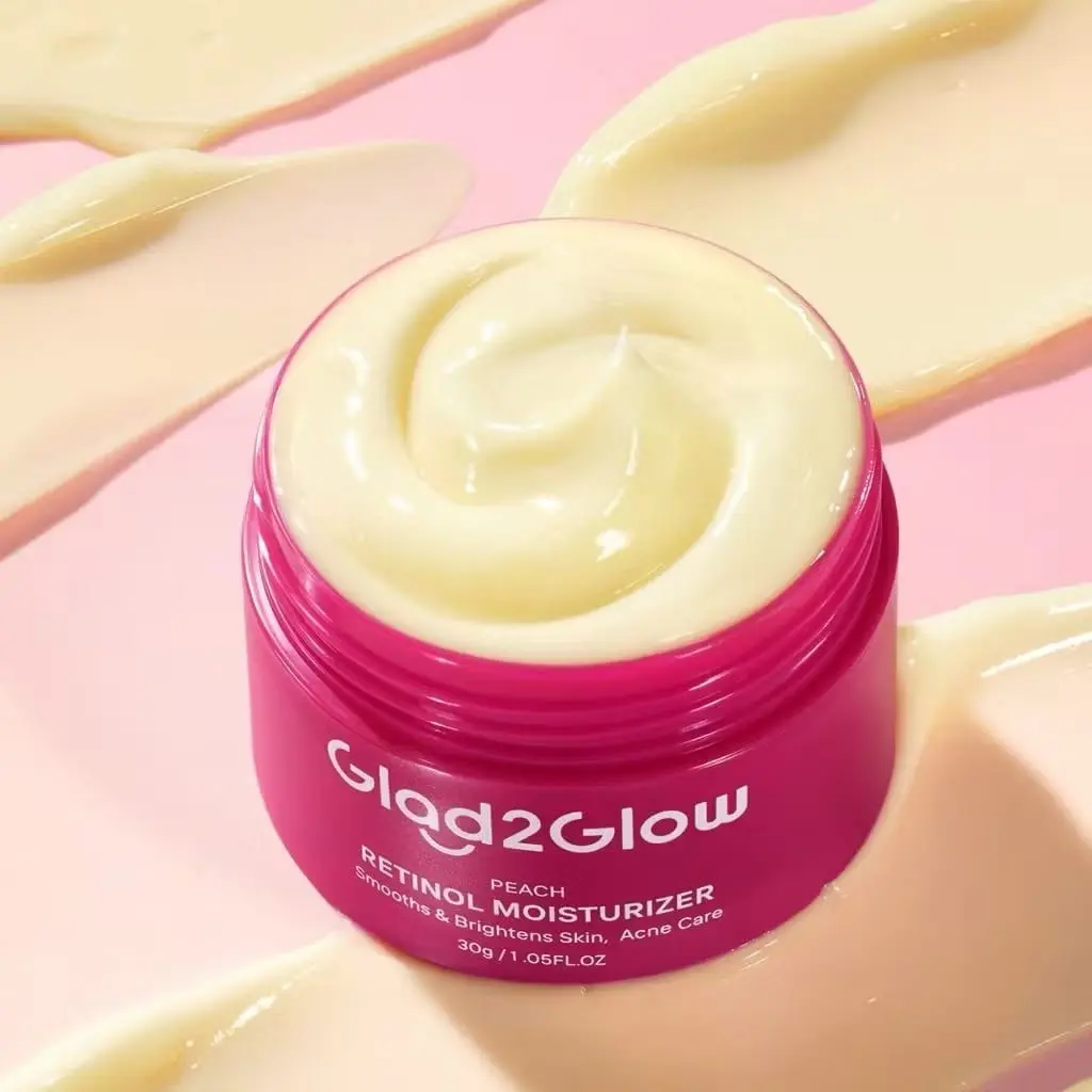 GLAD2GLOW Peach Retinol Moisturizer 30g dengan Retinol & HPR Memudarkan Garis Halus