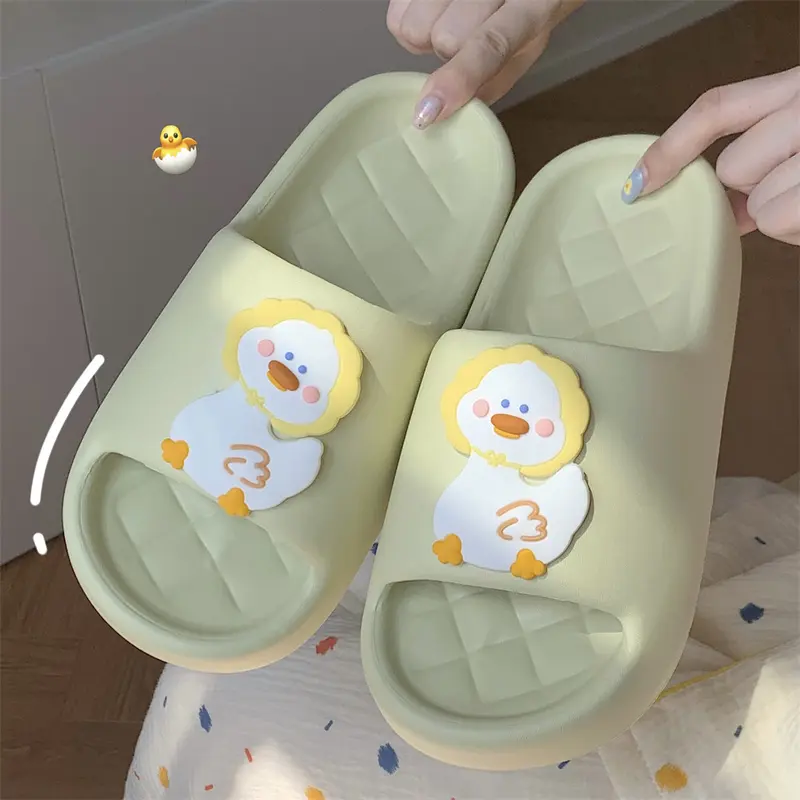 XIXITIAO 【5 màu, size: 34-47】 Dép đế dày mềm mại hình chú vịt vàng dễ thương hoạt hình thời trang giản dị cho nam nữ các cặp đôi 5