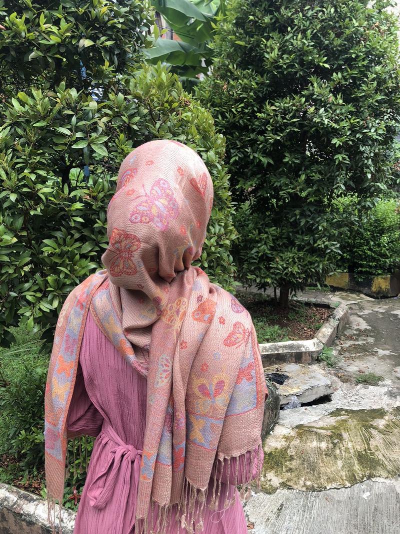 Product Introduction of Hijab Pashmina Cashmere motif Butterfly 13