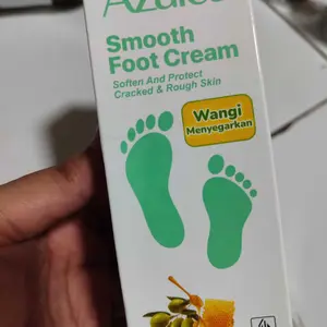 Azalea Smooth Foot Cream - Krim Zaitun & Honey untuk Kulit Kaki Kering Pecah - Melembabkan & Mengurangi Bau - 35gr