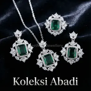 MNS35 Perhiasan perhiasan mode set zamrud, biru klein, kalung tiga warna hijau zamrud, anting-anting dan cincin set tiga potong