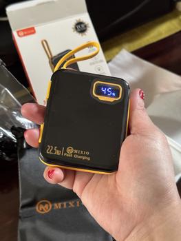 Product Review of MIXIO MP-08 5000mAh Powerbank Mini 20W With Kabel Fast Charging Lightning & Type C For iPhone/Android from e**i 3