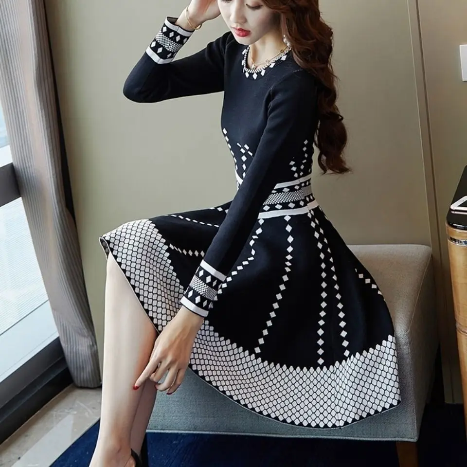 Goddess Temperament Knitted Mid-Length Spring and Autumn Dress Slimming Long Sleeves Fashion Jacquard Classic Style Petite Skirt Casual Womenswear