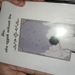 Buku Ibu, Aku Nggak Sekuat Itu Oleh Helobagas Parenting