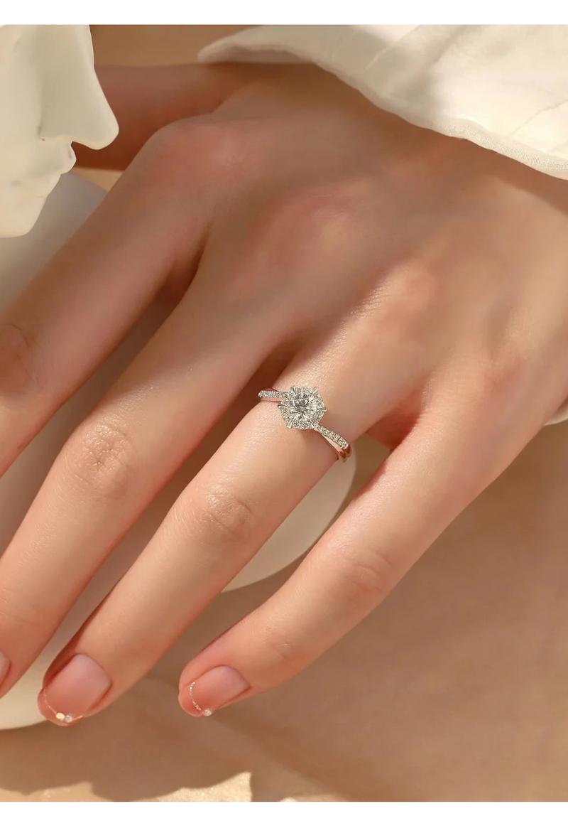 Product Introduction of 【OGDA】Moissanite Ring Womens Sterling Silver plantimun Niche Design Six Prongs 50 cents Diamond Simulation Engagement Wedding Ring 10