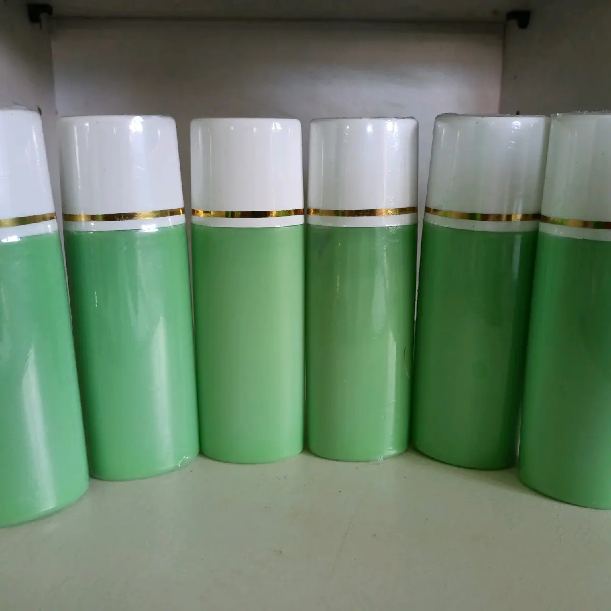 Badan Dosting Pemutih Grenta Ejo Termantul Handbody Malam - Perawatan, Soap Lotion