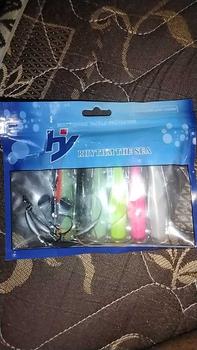 Product Review of Umpan SOFTLURE 8cm isi 6pcs 8cm Bonus Bkk 2/0 3pcs Lure +Propeller from v**m 0
