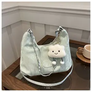 cloud nine/ tas dengan gantungan awan yang indah + gantungan boneka