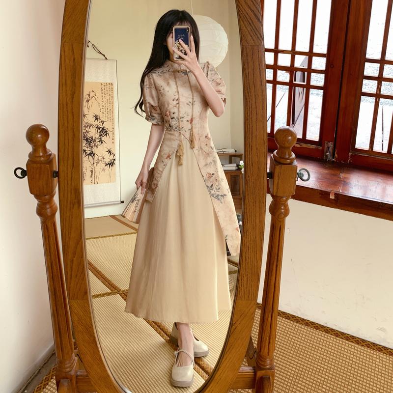 Product Introduction of Đầm dài Xường Xám 2024 Cho Phụ Nữ tay ngắn A-Line Thanh Lịch Truyền Thống Quần Áo Cho Đền hàng ngày đơn giản Những Dịp đồng phục học sinh Áo dạ tiệc dài Căng Ra Women Dress Kim Tuyến 4