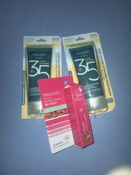 Product Review of [TWINPACK] WARDAH UV Shield Acne Calming Sunscreen - Skincare from m**a 1
