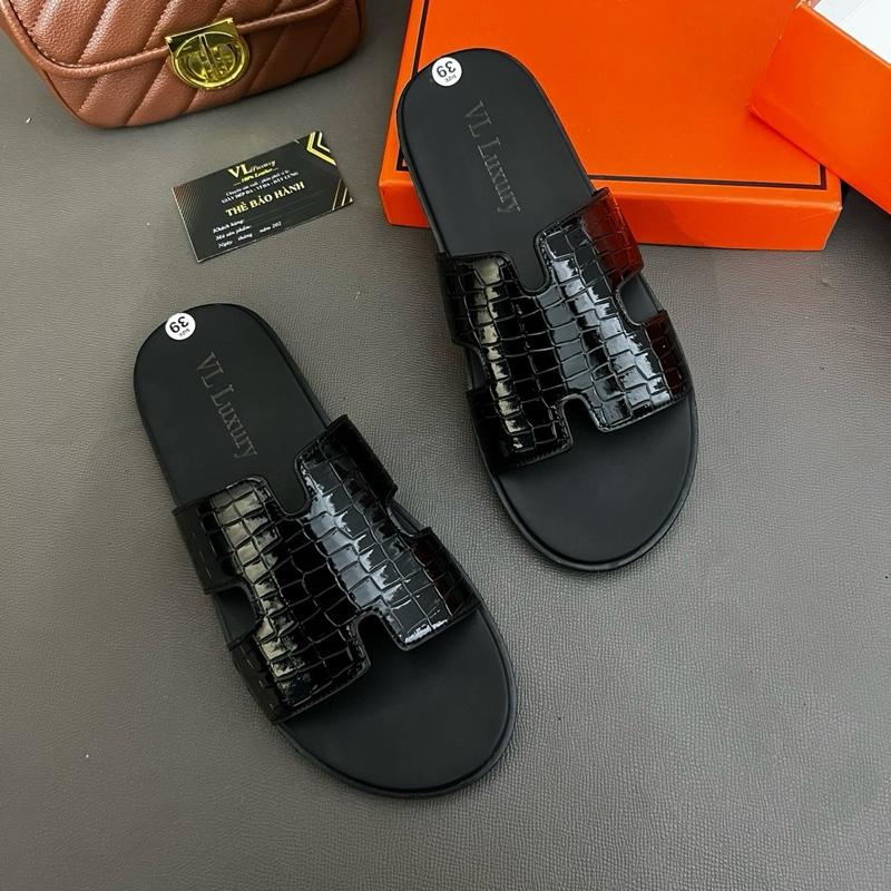 Dép Chữ Hat' Da Cá Sấu Ý ,Đế Cao Su Cao Cấp[Khâu Quai] Dép Boy Phố [ ngựa ]