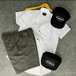 B-ONESET Setelan Pria Dewasa Kemeja Pendek Putih & Celana Broadshort Hitam Bahan Nyaman Cocok untuk Aktivitas Sehari-hari Size M L XL Polos Santai