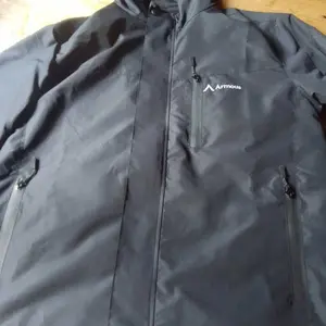 Armous Jaket Parasut Pria Windbreakers Premium Bahan Taslan Waterproof Nyaman Outdoor