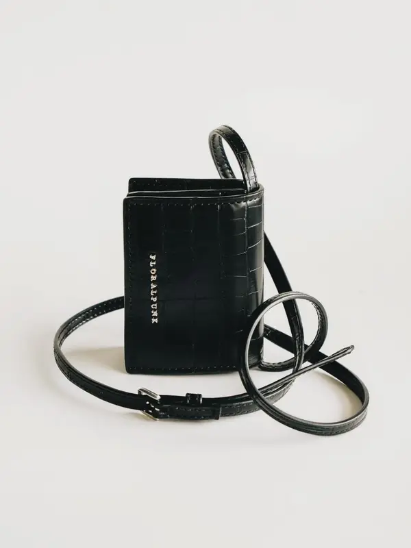 Ví Đeo Chéo Gwen Woc Floralpunk - Mini Bag Da PU Cao Cấp, Đựng AirPods, Chìa Khóa & Thẻ ATM 2