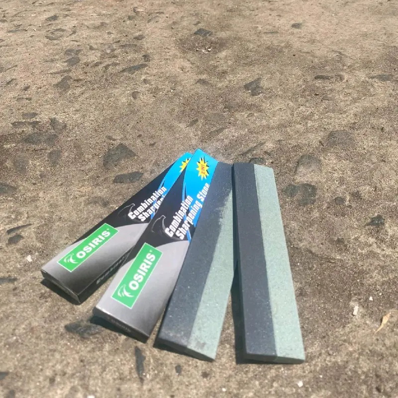 Batu asah Pisau Sadap Karet Merek Osiris - Batu Asahan - Knife 1