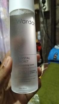 Product Review of WARDAH Crystal Secret Exfoliating Toner with Natural AHA+PHA 125 ml - Toner Untuk Eksfoliasi dengan Extract Edelweiss - Mencerahkan dan Menyamarkan Flek Hitam - Skincare from D**A 2