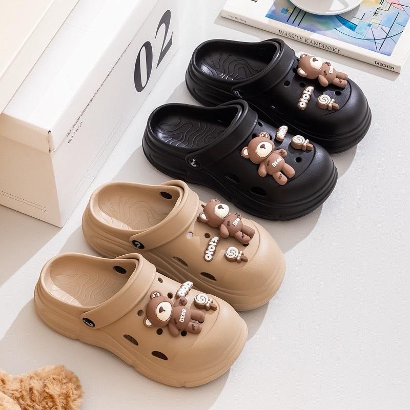  Giày sục bảo vệ chân cho bé gái đi học từ lớp 3 đến lớp 10 siêu êm chân thể thao năng động hình gấu bear 