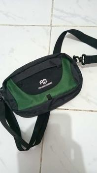 Product Review of Tas Selempang Slingbag Casual Pria Rhieside Charon from g**s z**n 0