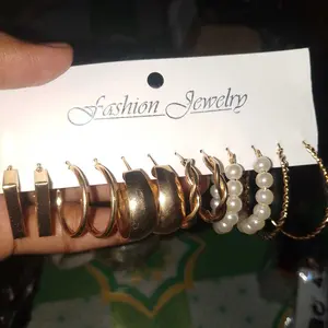 Set Anting 6pcs Gaya Korea - Anting Kotak Geometris dengan Mutiara Imitasi, Desain Retro dan Elegan, Cocok untuk Gaya Klasik atau Modern