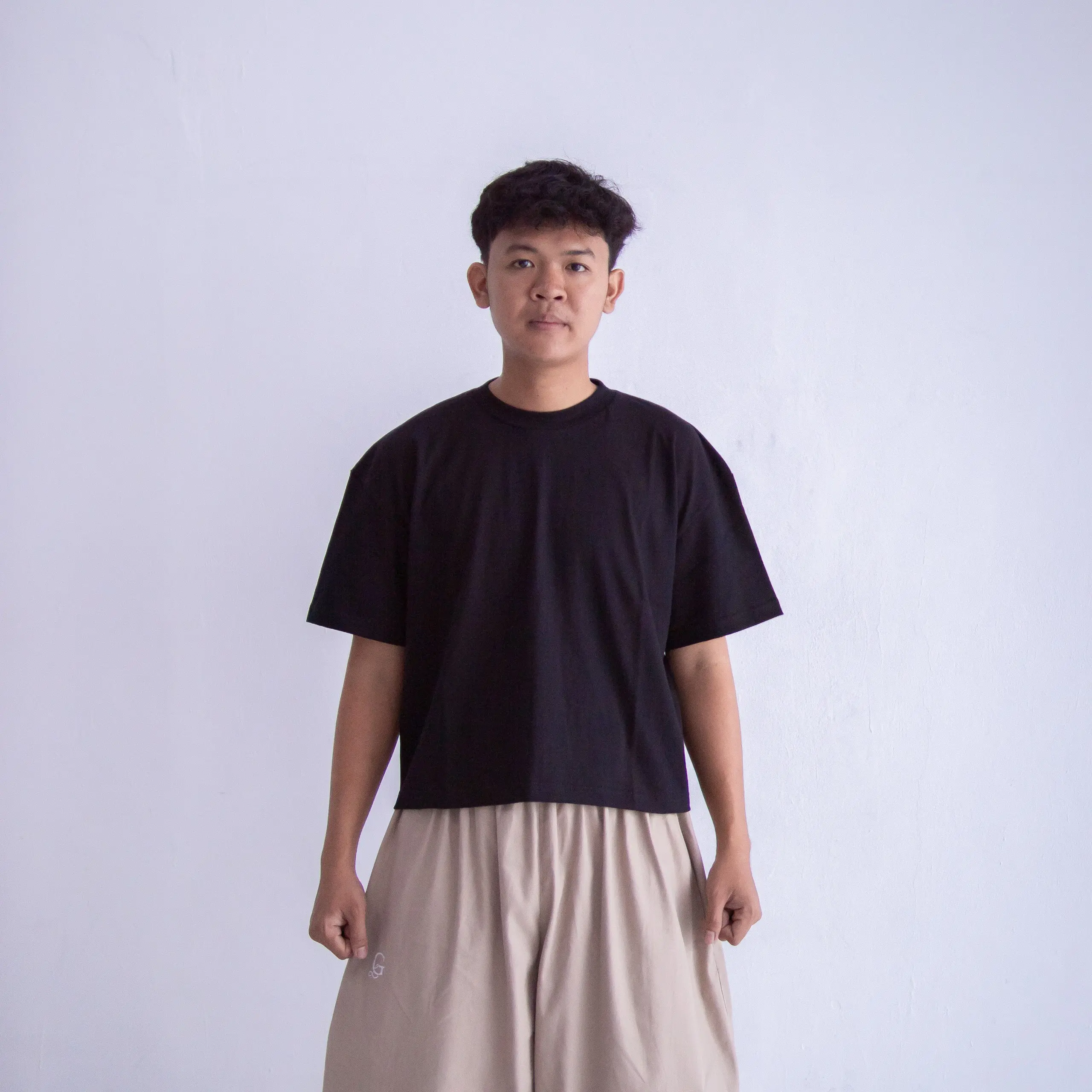 Boxy Tee Oversized -Geld Importaint | Kaos Polos Pria/Wanita Katun Tshirt Pendek Lembut  Tebal Nyaman Basic