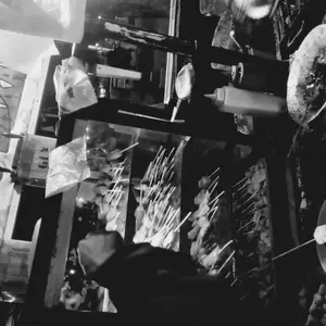 UNIQSOO Sisir Keramas Bulat Silikon Anti Ketombe Sikat Rambut Dan Pemijat Kulit Kepala Lembut Scalp Silicone Comb Alat Penggaruk Kulit Kepala XY003