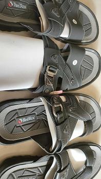 Product Review of Sandal Pria Kekinian Kasual RedRox Sendal Slop Dewasa  Selop Cowok Kekinian Kasual Terbaru Pria Gunung - VOXT 05 Jepit from e**3 1