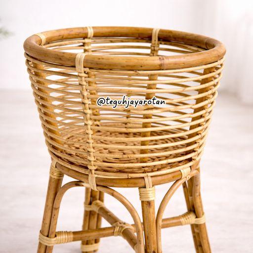 COD Standing Pot Rotan Alami Sudah Finishing Teguh Jayarotan Pot Tanaman Rotan Asli untuk Dekorasi Rumah
