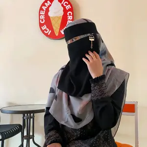 Niqob SWEETY BEDOONESM bandul ori lembut HIJAB