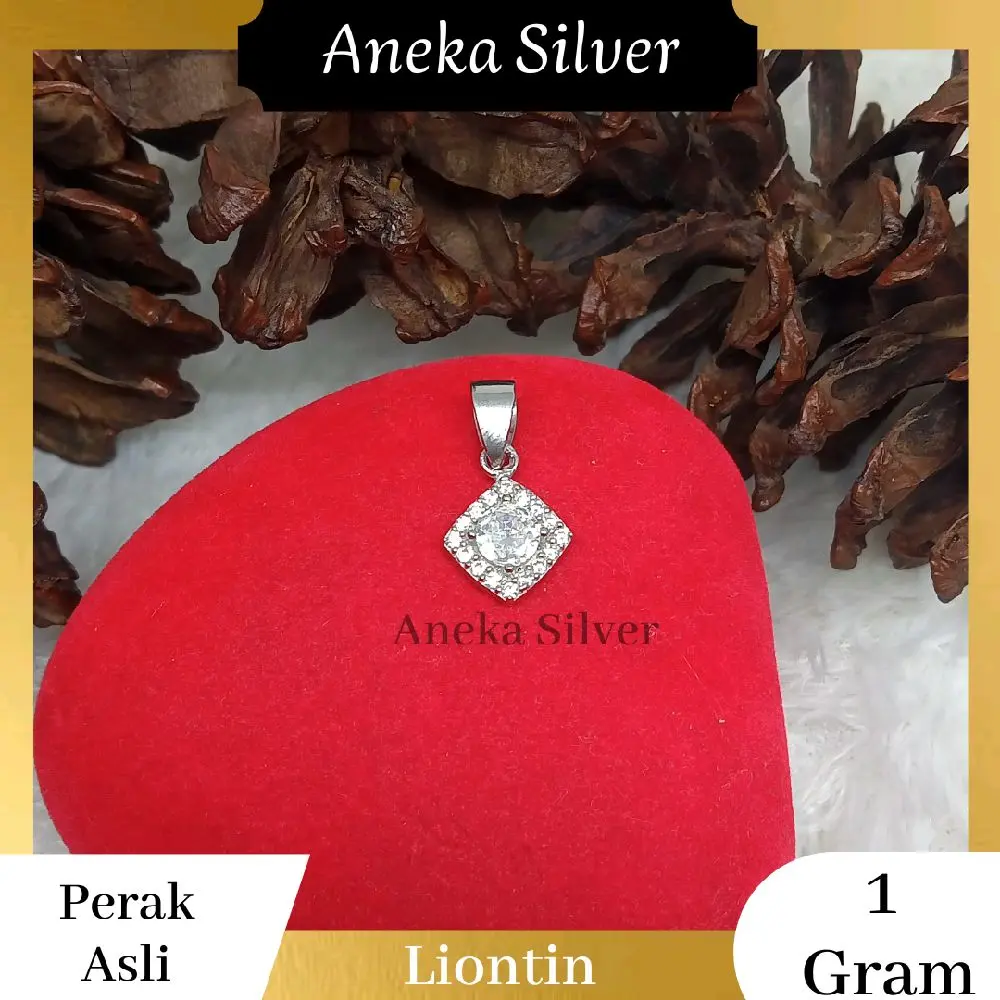 Liontin Gantung Wajik Putih