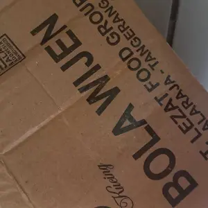 Kue wijen buatan tangan, camilan sehat tanpa bahan tambahan, rasa lokal asli, renyah dan lezat, cocok untuk orang tua dan anak-anak 500g kue kering kiloan lapis  legit