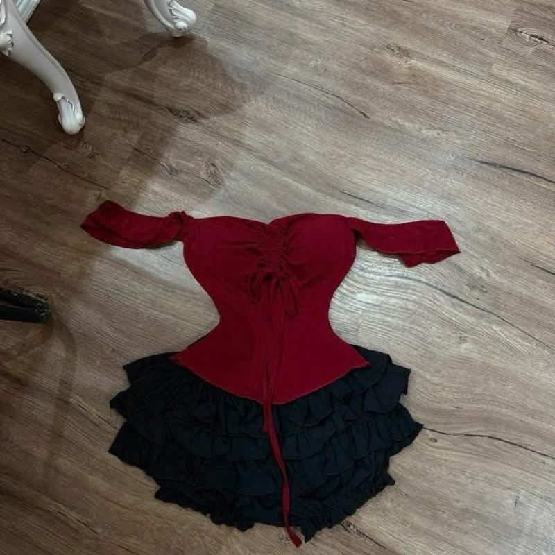 Sét áo rút trễ vai chân tầng