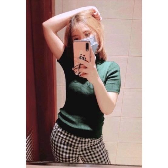 Atasan Rajut Wanita Turtleneck - Kerah Tinggi Lengan Pendek - Kaos Turtleneck Rib Tangan pendek 3