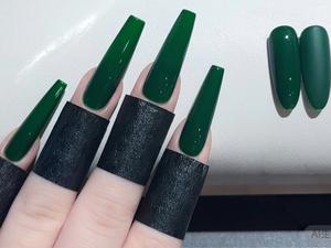 Emerald Green Solid · Handmade Press-On Nails Viral "Quiet Luxury" Style, Long-Lasting & Skin-Brightening