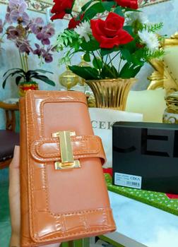 Product Review of CEKA Dompet Wanita Serbaguna Panjang Dompet Croco Kulit Dompet Kartu Terbaru - Lindex Long Wallet from T**s ** 1