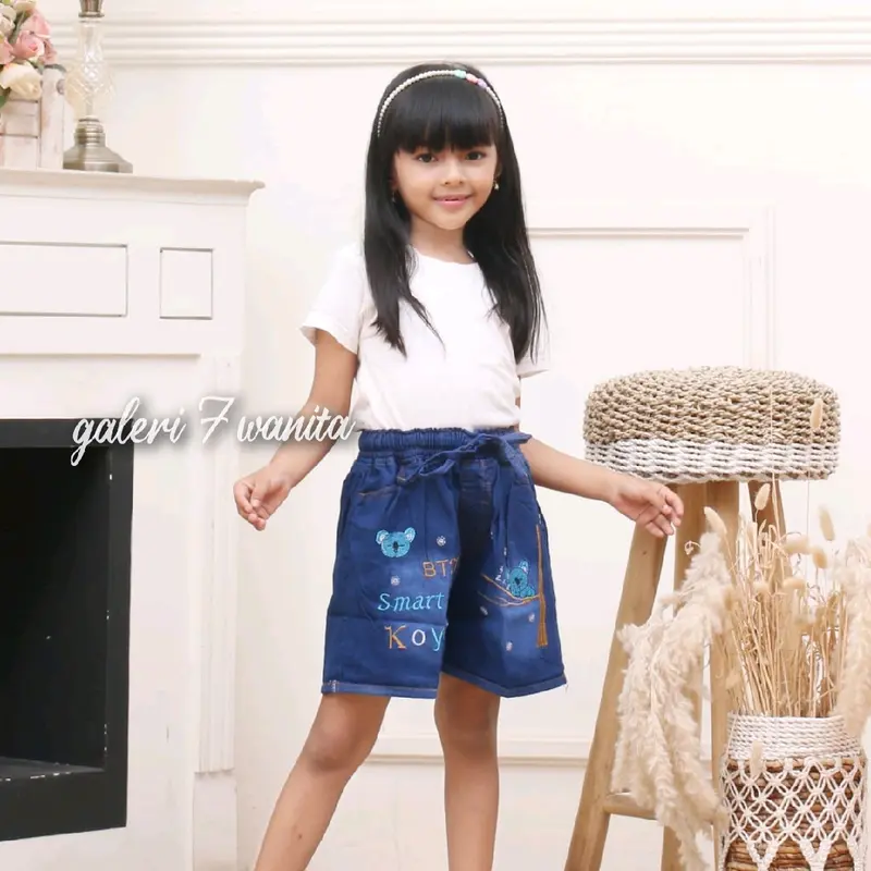 Celana Jeans Pendek Anak Motif bordir lucu usia 3-13 tahun 1