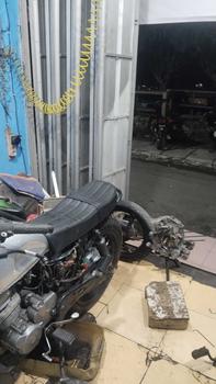Product Review of JOK MOTOR CUSTOM BRITISH JOK CUSTOM CLASSIC KLASIK MOTOR UNIVERSAL RUBAHAN from g**? 0