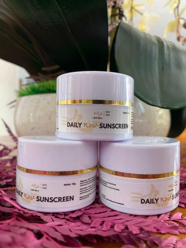 KYU DAILY SUNSCEEN / DAY CREAM / KRIM PAGI / KYU SKINCARE / DR ERNA 0