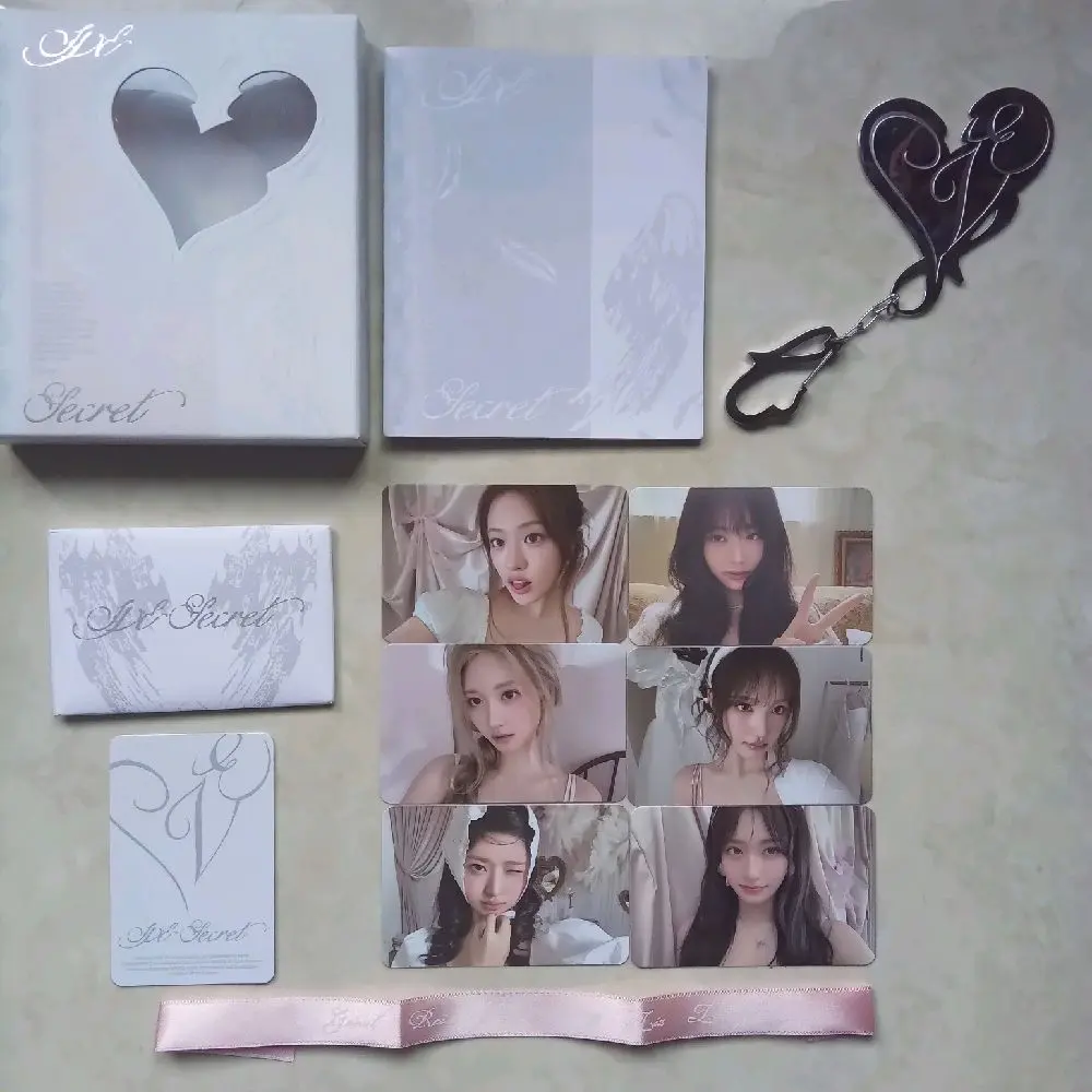 Sharing Album IVE 'IVE SECRET' MD Version