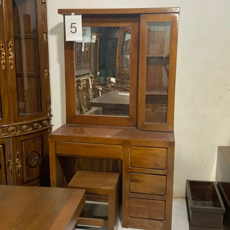 Meja Rias Minimalis Bahan Kayu Jati dari Jepara dengan Ongkir Gratis untuk Jateng dan Jatim