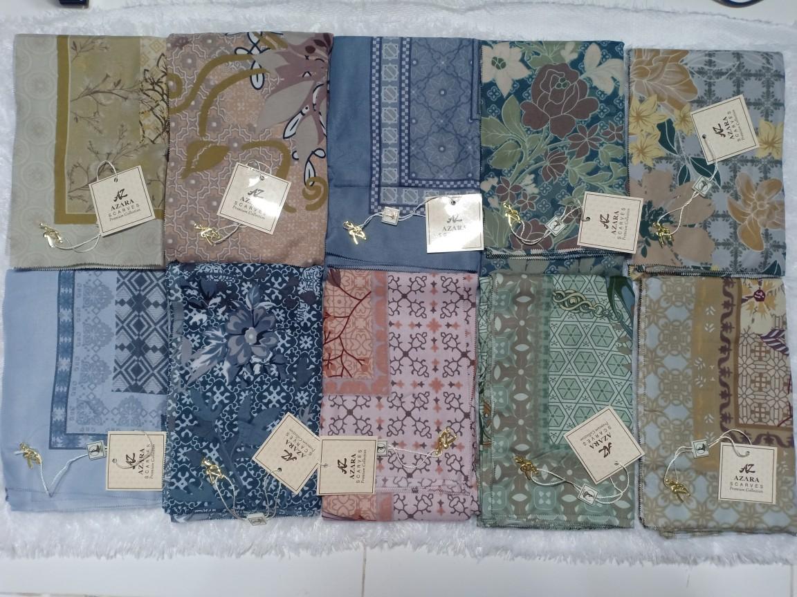 SEGI EMPAT AZARA POUCH OSKARA MOTIF METAL LOGO LASER CUT AZARA