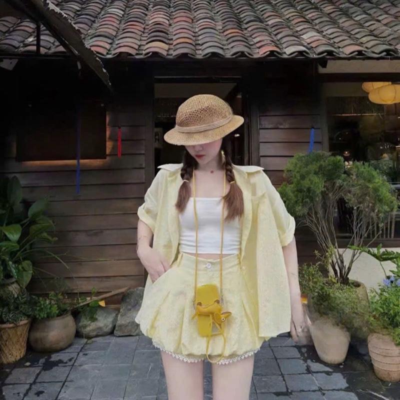 [ kèm quây] SET 3 CHI TIẾT áo sơ mi kẻ tay cộc có thêu chữ kèm quầy váy phối ren - Hân Linh shop