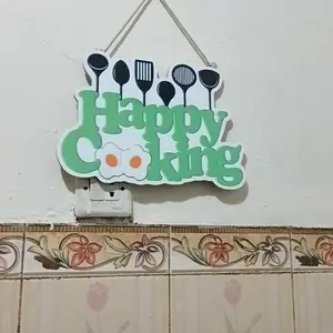 Zehandcraft - Hiasan Dinding Happy Cooking Ukiran Kayu 30x20 Cm